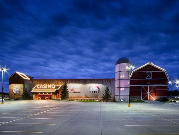 diamond jo worth exterior image